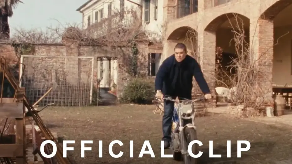 Видео к фильму I figli della scimmia — Children of the Monkey new clip official from Venice Film Festival 2026 (2/2)