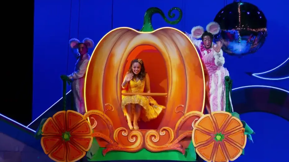 Видео к фильму CBeebies Panto: Cinderella — 10 Sec Trailer