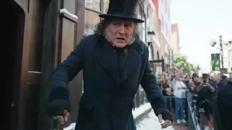 Видео к фильму Скрудж — Johnny Depp's Surprise Appearance At Comic Con 2026