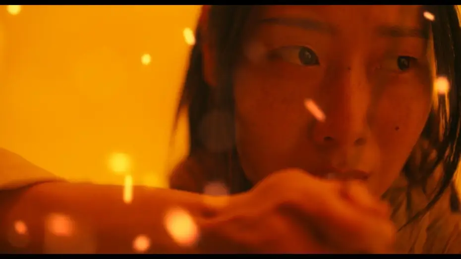 Видео к фильму 明月共此時 — The House on the Moon | Exclusive Clip
