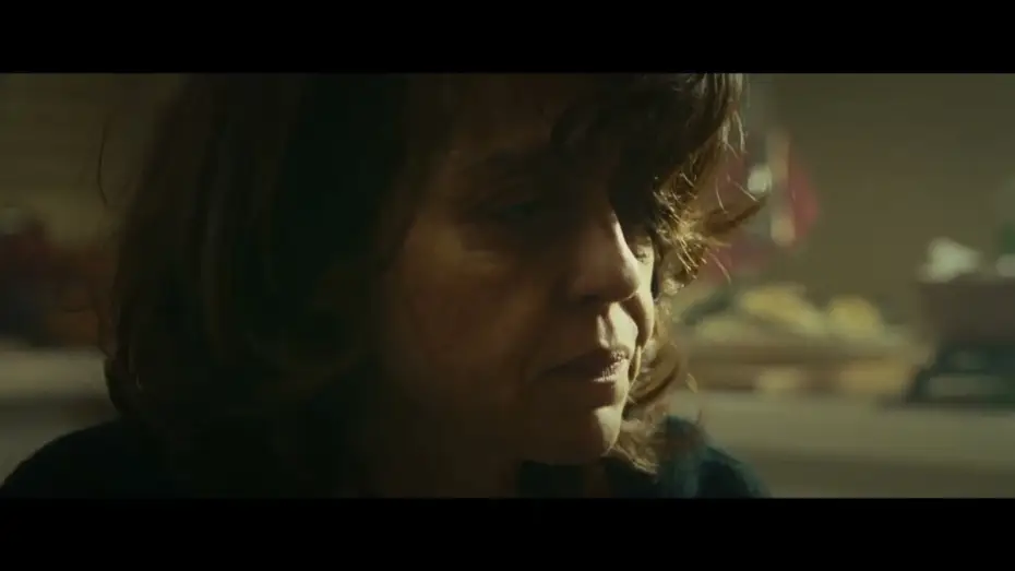 Видео к фильму Il fuoco che ti porti dentro — BIFF2026 Trailer | 메리 크리스마스, 엄마 The Fire Within You | 월드 시네마