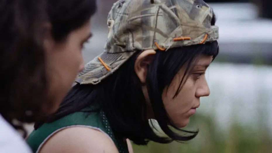 Видео к фильму Siempre soy tu animal materno — 'Forever Your Maternal Animal': first trailer for Valentina Maurel’s Cannes film