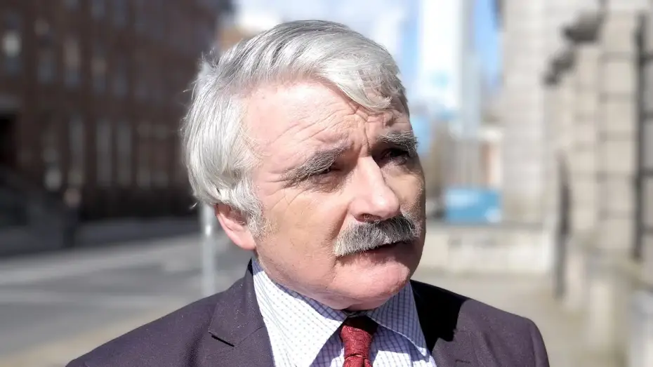 Видео к фильму How to Cheat in the Leaving Certificate — Irish Politician Willie O’Dea Boycotts Film