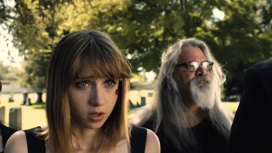 Видео к фильму Близняшка — Trailer : The Pretty One - Ab 28.08. im Handel!