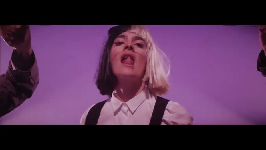 Видео к фильму Sia: Nostalgic for the Present — Sia - Unstoppable (Official Video - Live from the Nostalgic For The Present Tour)