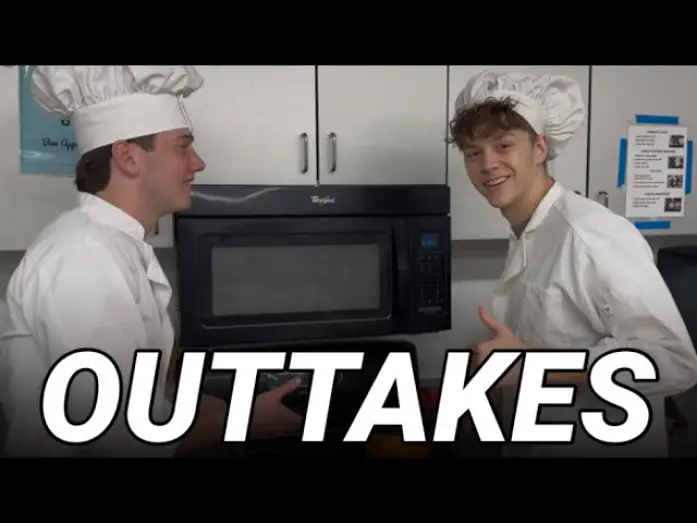 Видео к фильму Fred n Chris Graduate — Fred n Chris Graduate OUTTAKES