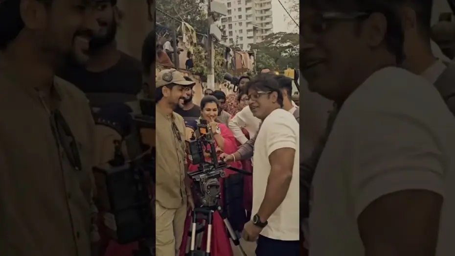 Видео к фильму ಸಿಟಿ ಲೈಟ್ಸ್ — ಏನ್ ಅಜ್ಜೀ ಡ್ಯಾನ್ಸು | City Lights | Duniya Vijay | Vinay Rajkumar | Monisha Vijaya kumar | Sandalwood