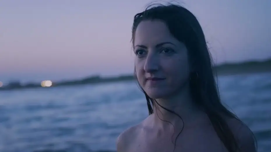Видео к фильму Si sveglia e sbadiglia, il gatto; poi l'amore — SI SVEGLIA E SBADIGLIA, IL GATTO; POI L'AMORE - Trailer