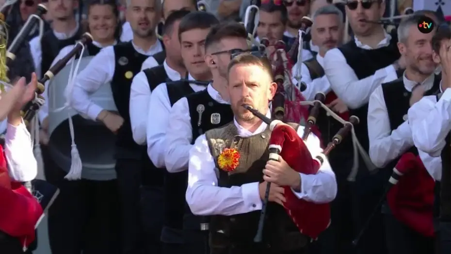 Видео к фильму La Grande Parade des Nations celtes — Grande Parade des Nations Celtes 2026 - Le bagad Cap Caval