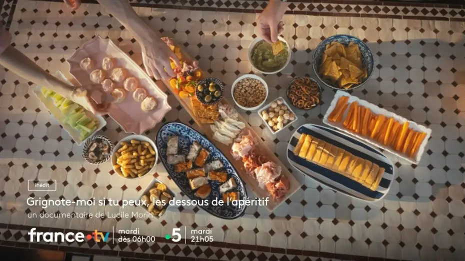 Видео к фильму Grignote-moi si tu peux, les dessous de l'apéritif — Grignote-moi si tu peux, les dessous de l'apéritif sur France 5 mardi 1er septembre 2026