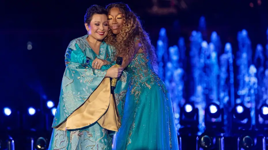 Видео к фильму Disney Princess: The Ultimate Concert Celebration — Lea Salonga & Brandy "A Whole New World"