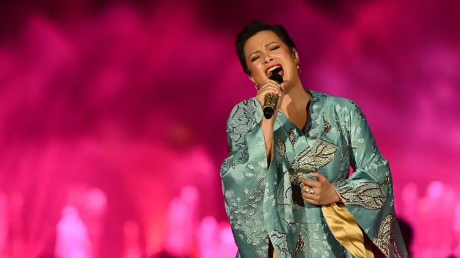 Видео к фильму Disney Princess: The Ultimate Concert Celebration — Lea Salonga "Reflection"