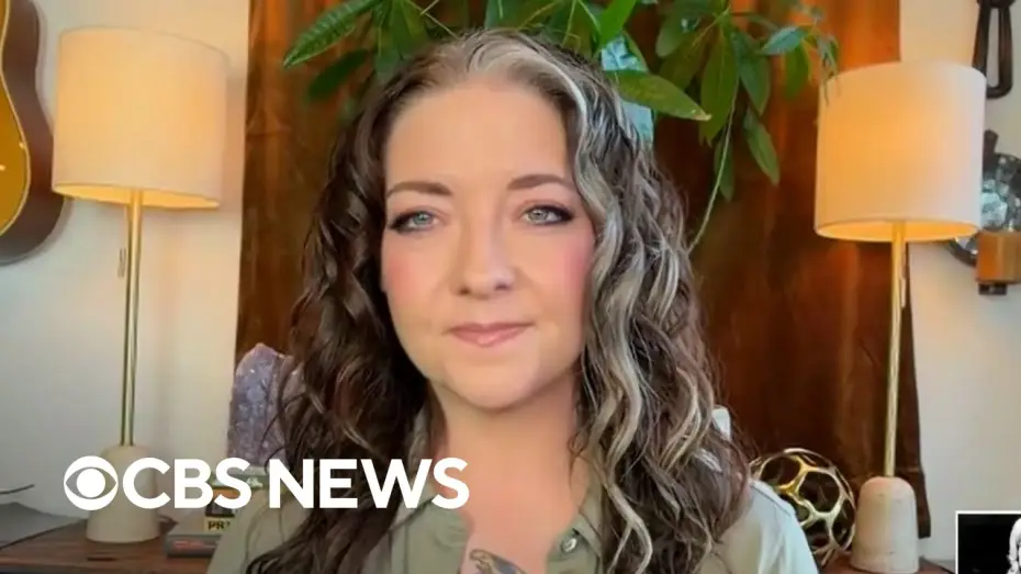 Видео к фильму Dolly Parton – An American Icon — Country singer Ashley McBryde on Dolly Parton's impact: "She was the pedestal"