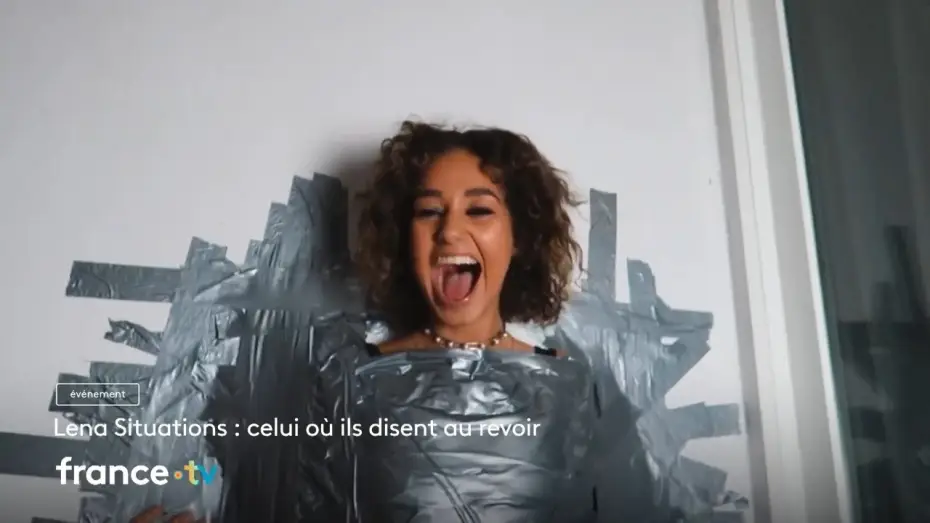 Видео к фильму Lena Situations - Celui où ils disent au revoir — Lena Situations : celui où ils disent au revoir sur France 2 samedi 12 septembre 2026
