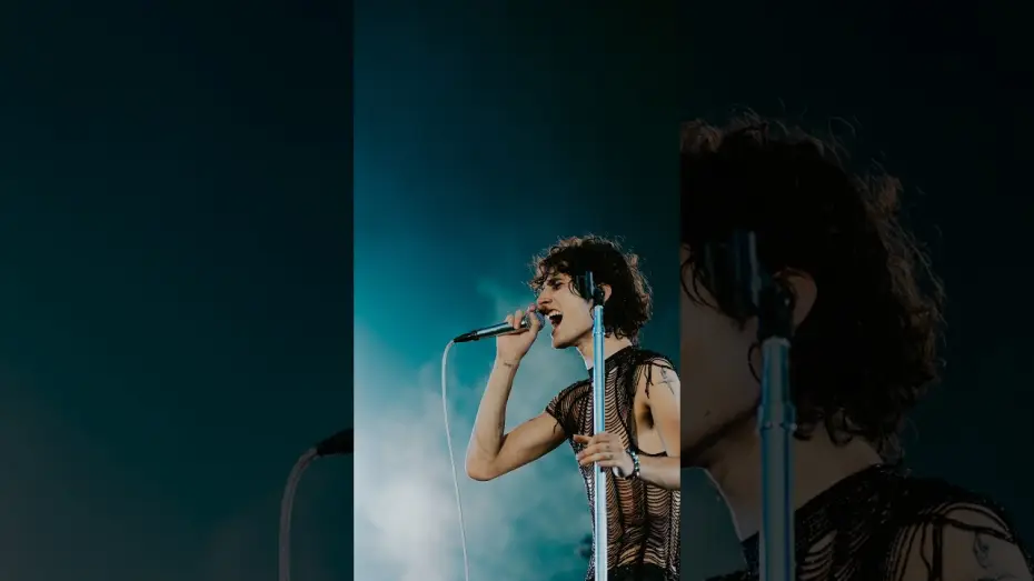 Видео к фильму Sombr - Rock en Seine 2026 — SOMBR #RES26