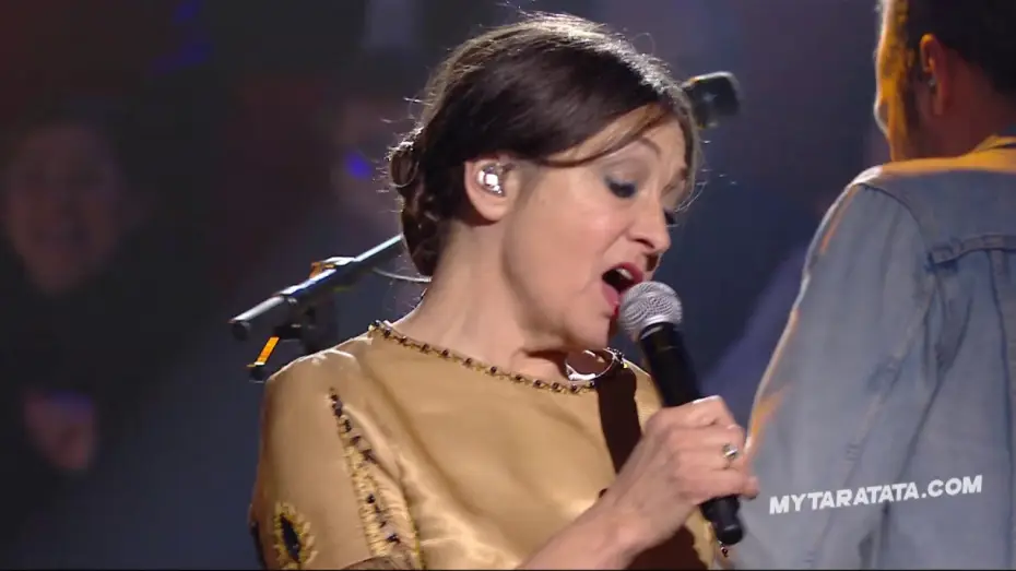Видео к фильму Taratata - Hommage spécial à Catherine Ringer — Catherine Ringer "C'Est Comme Ça" (2020) (extrait)