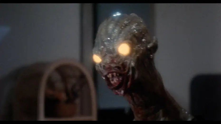 Видео к фильму К.Г.П.О. — C.H.U.D. (1984) Battle in the apartment