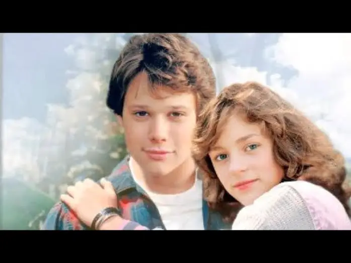 Видео к фильму Мальчик, который умел летать — Official Trailer - THE BOY WHO COULD FLY (1986, Jay Underwood)