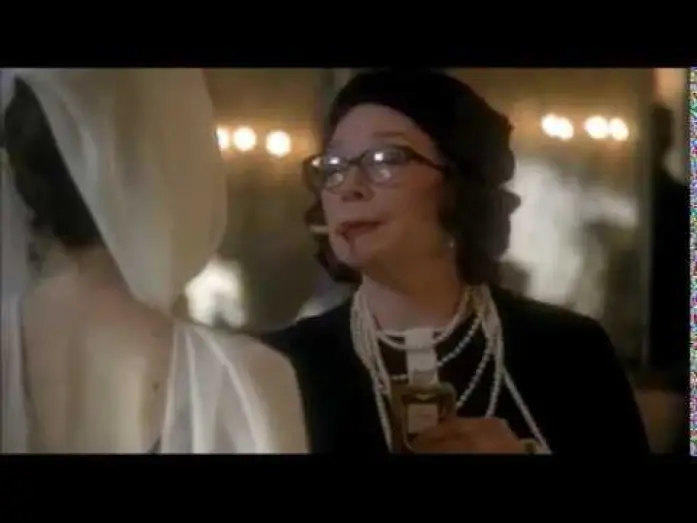 Видео к фильму Коко Шанель — Shirley MacLaine | CHANEL