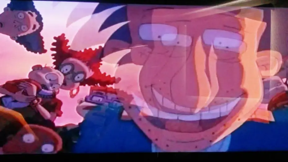 Видео к фильму Карапузы встречаются с Торнберри — Rugrats: Vacaciones Salvajes | Trailer Oficial | Jueves 1