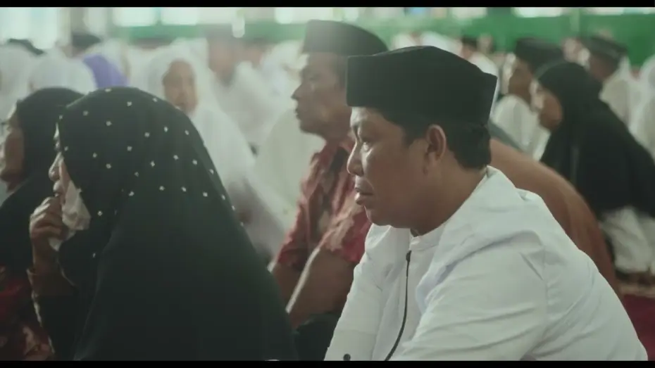 Видео к фильму A Distant Call | Trailer | A Distant Call | Andrea Suwito