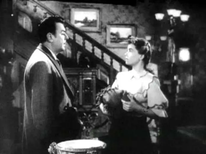 Видео к фильму Винтовая лестница — The Spiral Staircase (1945) trailer