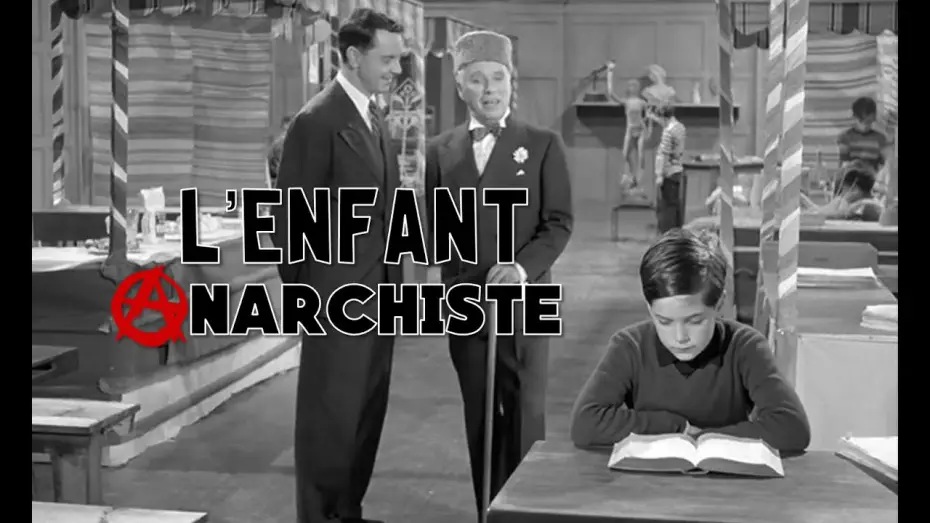 Видео к фильму Король в Нью-Йорке — L'enfant anarchiste - "Un roi à New-York" - Charlie Chaplin (1957 - VOSTFR)
