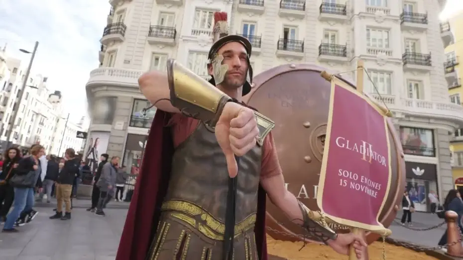 Видео к фильму Гладиатор 2 | Gran escudo en Madrid