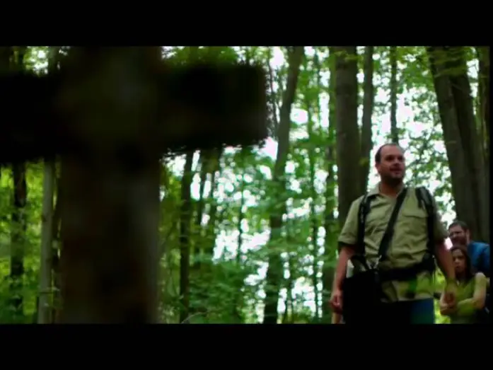 Видео к фильму Кладбище — The Cemetery  (Deutscher / German UNCUT Trailer)