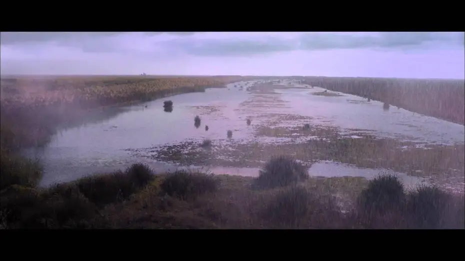 Видео к фильму Миниатюрный остров — LA ISLA MINIMA - Extrait 3