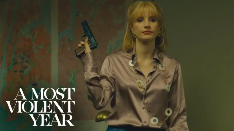 Видео к фильму Самый жестокий год — A Most Violent Year | The Gun | Official Movie Clip HD | A24