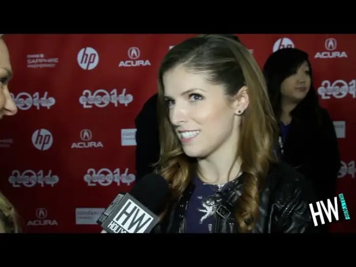 Видео к фильму Счастливого Рождества — Anna Kendrick Talks 'Happy Christmas' Role & 'Cups' Success