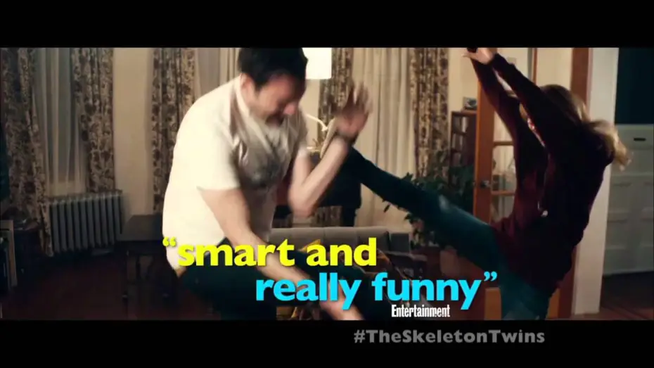 Видео к фильму Близнецы — THE SKELETON TWINS: TV Spot (:15) - Now Playing