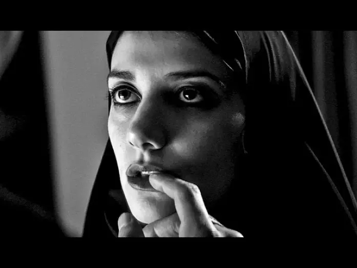 Видео к фильму Девушка возвращается одна ночью домой — A GIRL WALKS HOME ALONE AT NIGHT | Trailer deutsch german [HD]