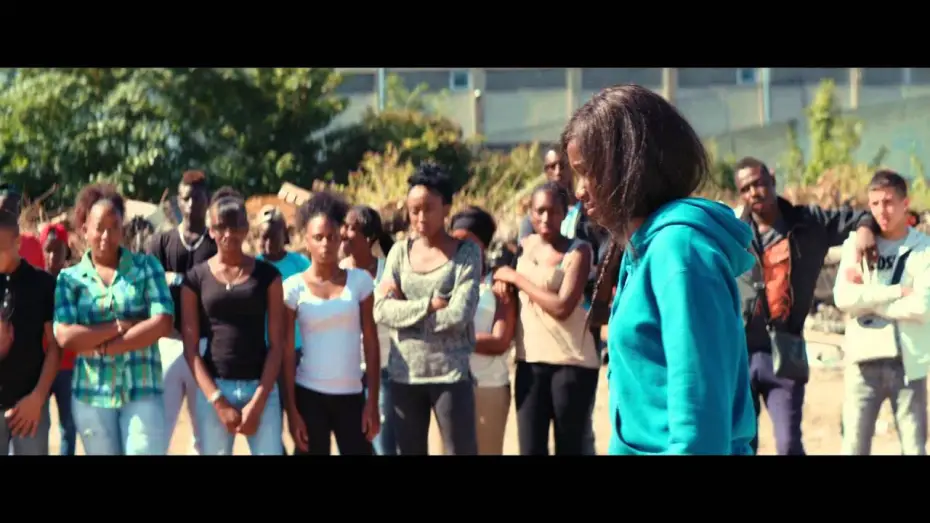 Видео к фильму Девичество — Girlhood - Tráiler oficial (versión española)