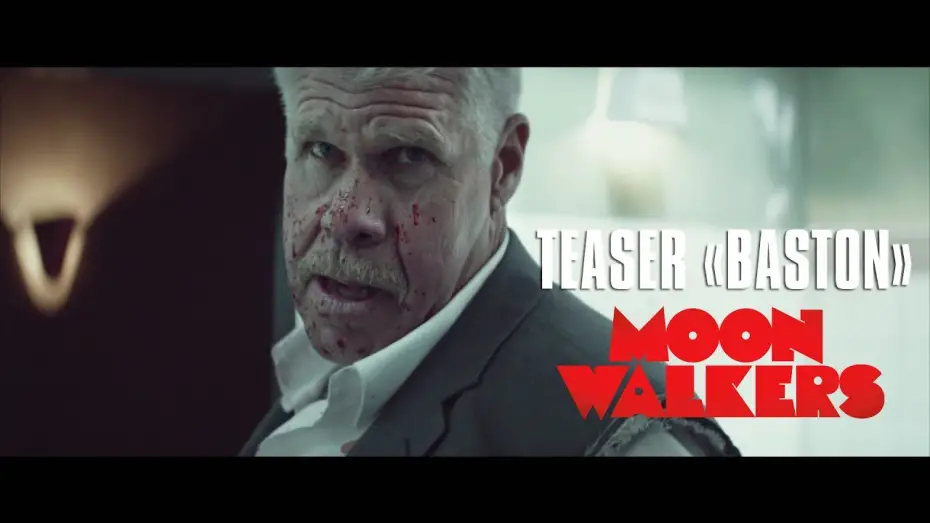 Видео к фильму Лунная афера — Moonwalkers avec Rupert Grint et Ron Perlman - Teaser #Baston