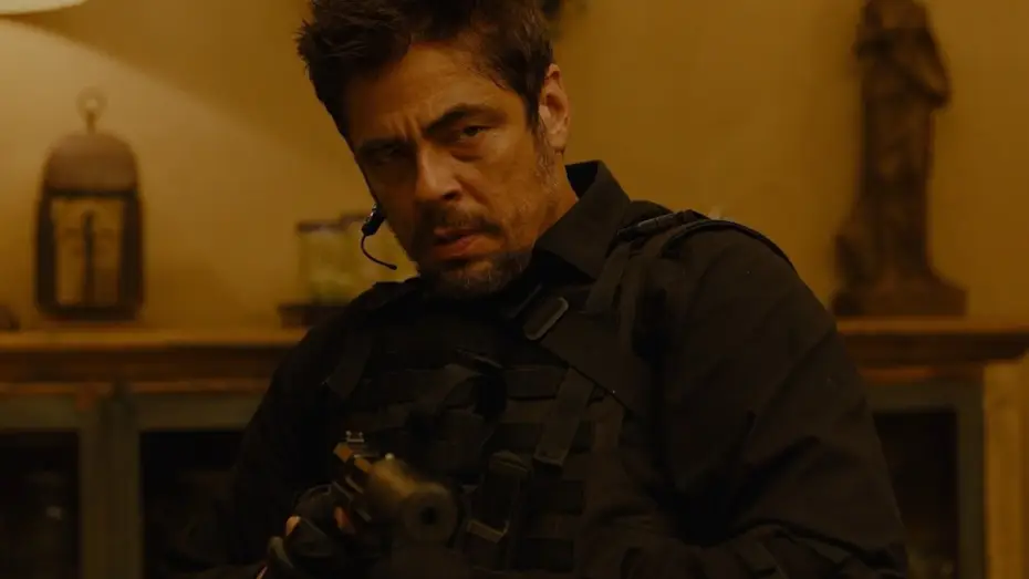 Видео к фильму Убийца — Behind the Scenes: Sicario (Villeneuve, 2015) with Emily Blunt and Benicio Del Toro