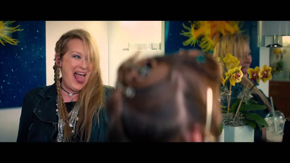 Видео к фильму Рики и Флэш — Ricki And The Flash - GrayHair - VOST