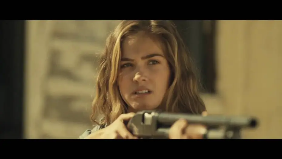 Видео к фильму Колодец — The Last Survivors - Trailer (Version Française)