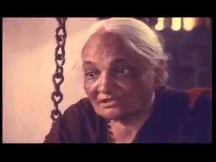 Видео к фильму ಕ್ರೌರ್ಯ — A scene from Kraurya by Girish Kasaravalli  (1996)