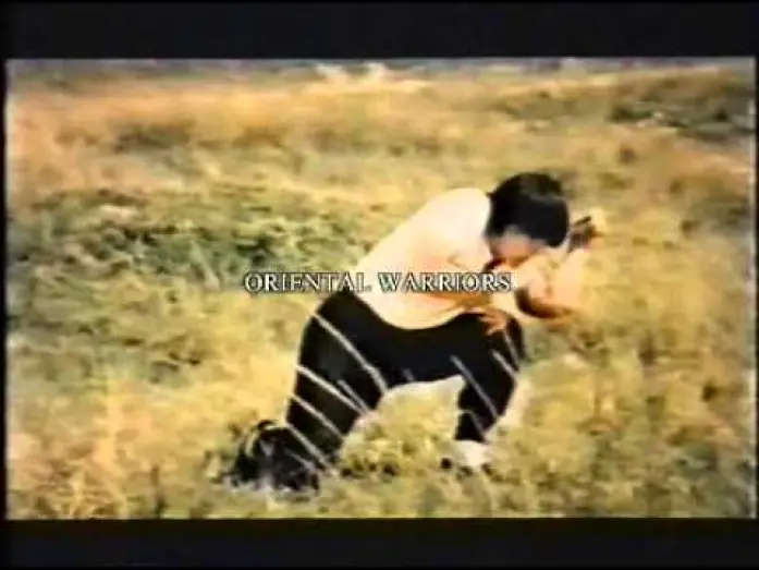 Видео к фильму Змея в тени обезьяны — Snake In The Monkeys Shadow - Rare Original Trailer