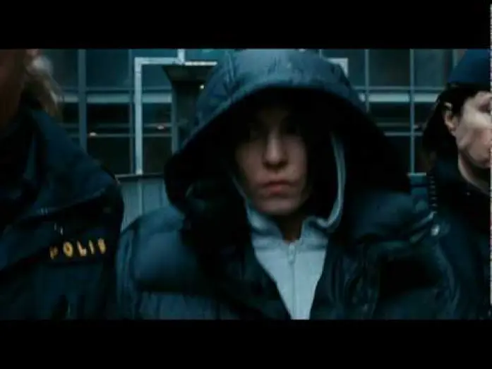 Видео к фильму Девушка, которая взрывала воздушные замки — La regina dei castelli di carta: trailer in italiano