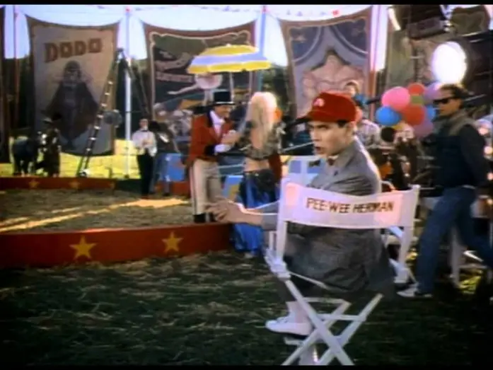 Видео к фильму Коротышка – большая шишка — Big Top Pee-Wee - Trailer