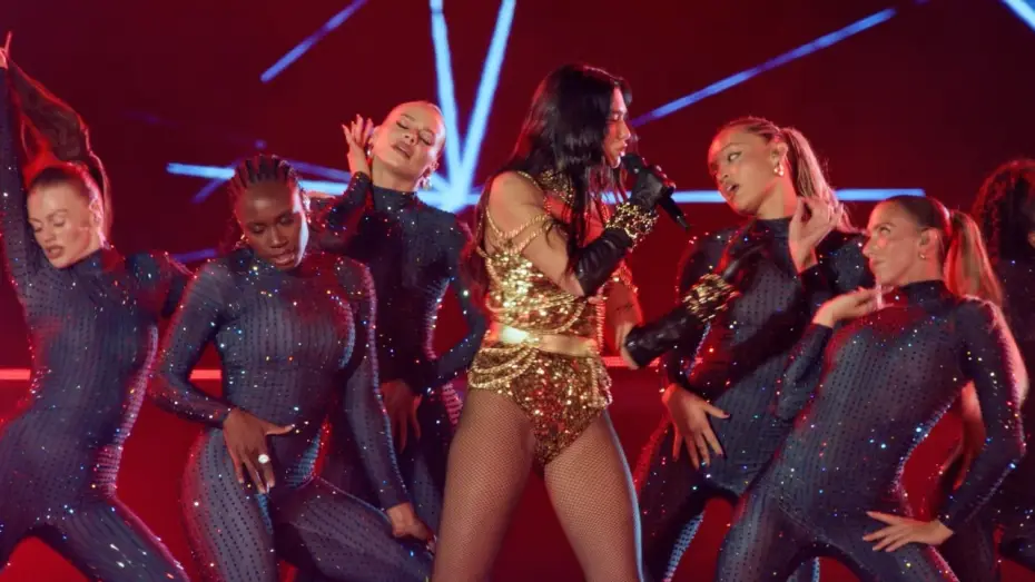 Видео к фильму Dua Lipa: Live From Mexico | Dua Lipa - New Rules / Dance The Night Interlude (En concert au Mexique)