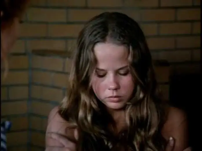 Видео к фильму Рождённые невинными — linda blair actress born innocent(1974)