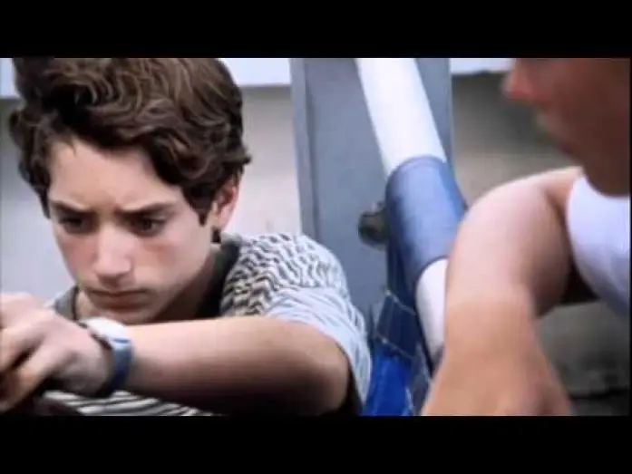 Видео к фильму Флиппер — Flipper Official Trailer #1 - Elijah Wood Movie (1996) HD