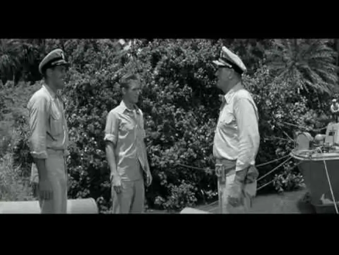 Видео к фильму По методу Харма — IN HARM'S WAY - Admiral Torrey (John Wayne) reconciled with son (Brandon De Wilde)