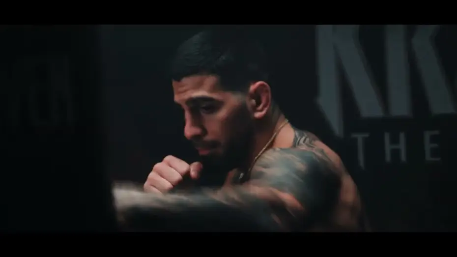 Видео к фильму Крейвен-охотник | The Hunter vs El Matador. &iquest;Preparado?
