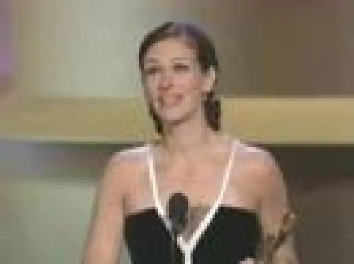 Видео к фильму Эрин Брокович | Julia Roberts Wins Best Actress | 73rd Oscars (2001)