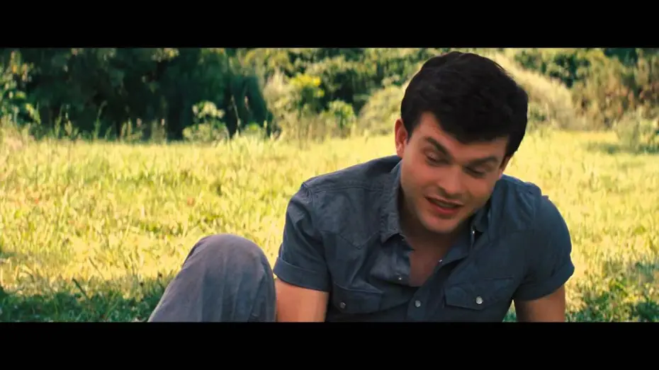 Видео к фильму Прекрасные создания | Beautiful Creatures - La sedicesima luna - Clip 2 "Mi odiano sempre."